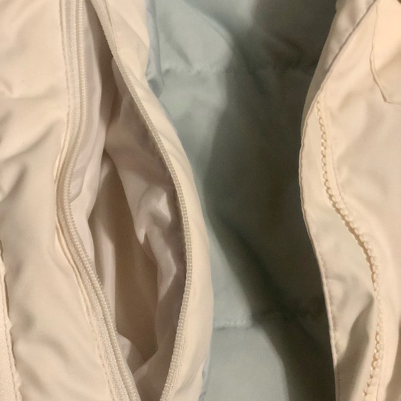 COLUMBIA DOWN AND FEATHER VEST - Picture 6 of 8